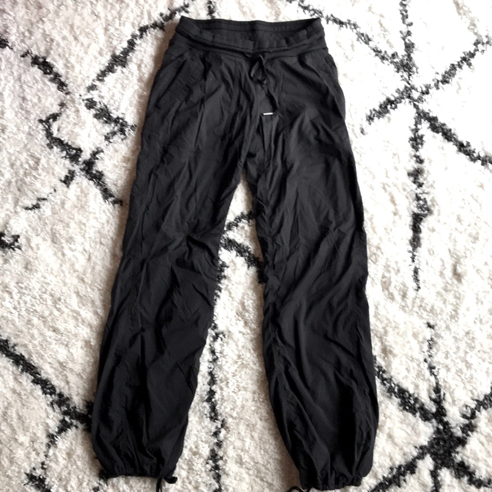 Lululemon studio pants *lined